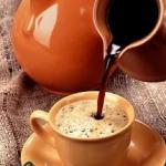 Расскажем, как сварить кофе в турке с молоком: два простых рецепта, которые произведут впечатление на самых взыскательных гурманов Как сделать вкусный растворимый кофе с молоком